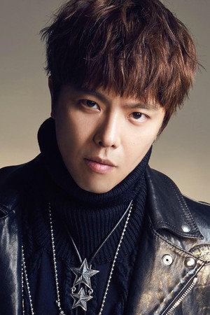 Alien Huang portrait