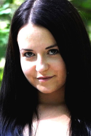Emma Secret portrait