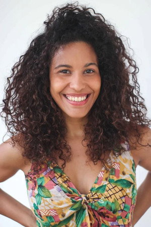 Isamara Castilho portrait