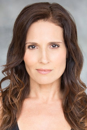 Lisa Roumain portrait