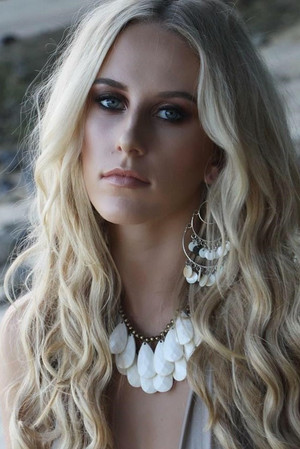 Nicola Grace portrait