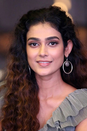 Aakanksha Singh portrait