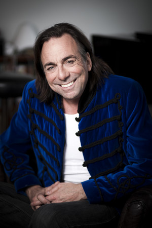 Rikard Wolff portrait