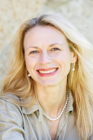 Eva Koldits portrait