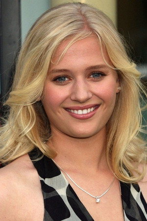 Carly Schroeder portrait