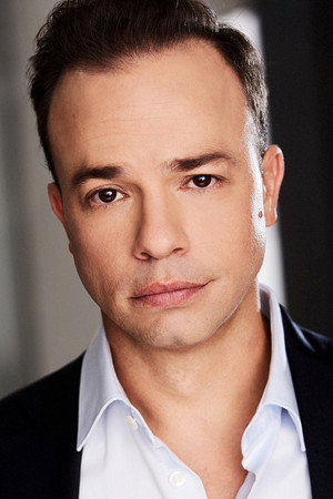 Greg Roman portrait