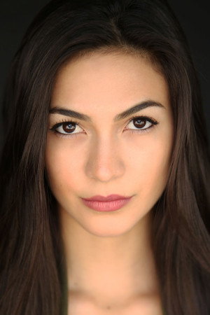 Natalee Linez portrait