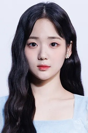 Yoon Seo-Yeon portrait