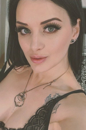 Alissa Noir portrait