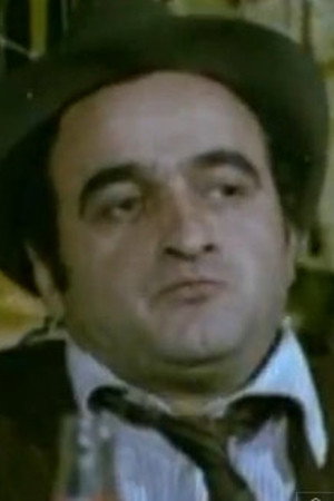Alpay İzer portrait