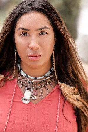 Liana Mendoza portrait
