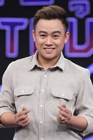 Hữu Tín portrait