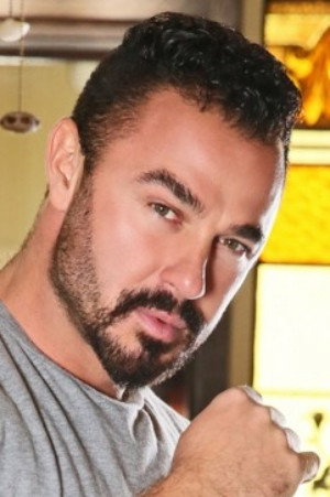Jessy Ares portrait