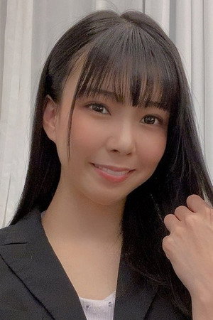 Shizuku Hanai portrait