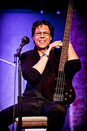 Kasim Sulton portrait