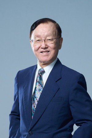 Sheng Chu-ju portrait