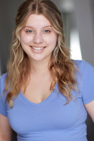 Rianna DeHart portrait