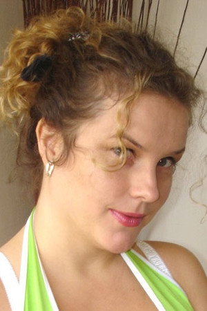 Crisa portrait