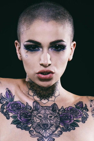 Leigh Raven portrait