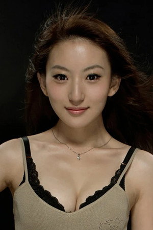 Li Wanyi portrait