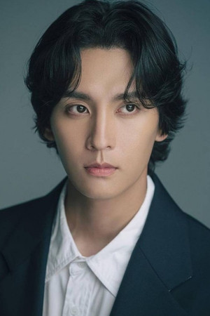 Choi Tae-joon portrait
