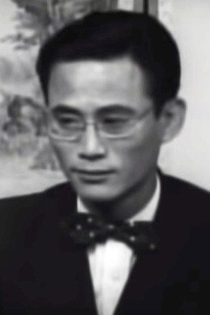 Sin Dong-hun portrait