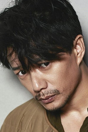 Duan Yihong portrait
