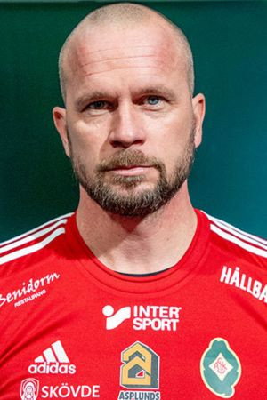 Tobias Linderoth portrait