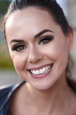 Stacey Roy portrait