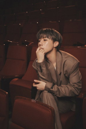 Kim Sung-kyu portrait