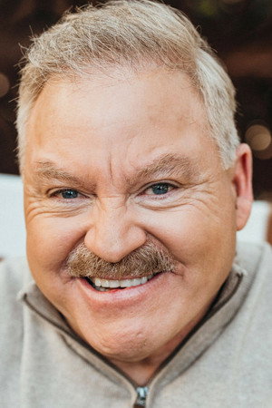 James Van Praagh portrait