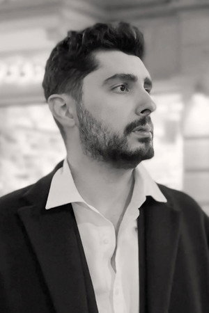 Deniz Zahmetsiz portrait