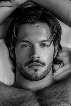 Theo Dore portrait