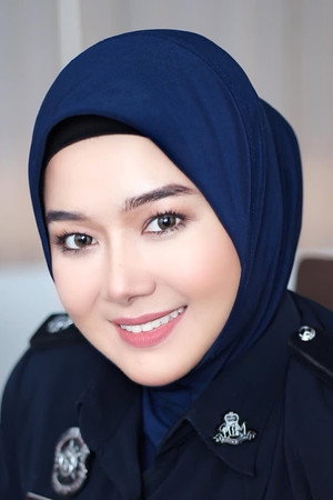 Sheera Iskandar portrait