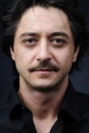 Gökçe Özyol portrait