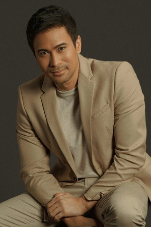 Sam Milby portrait