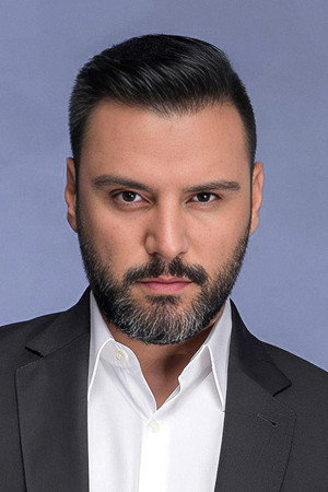 Alişan portrait