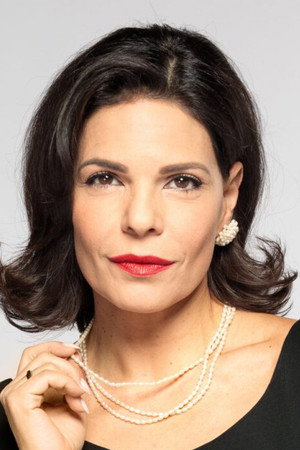 Marina Aslanoglou portrait