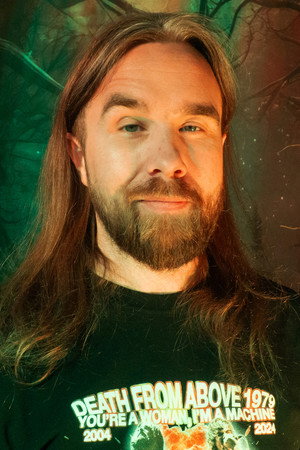 Luke Meneok portrait