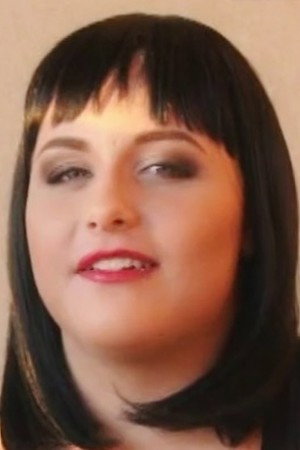 Laula portrait