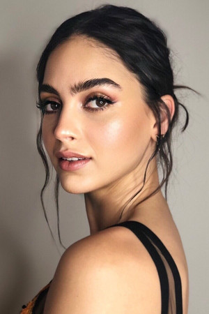 Melissa Barrera portrait
