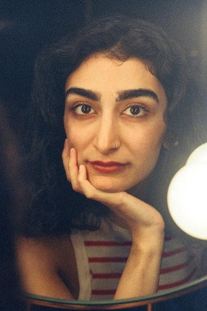 Diba Beihaghi portrait