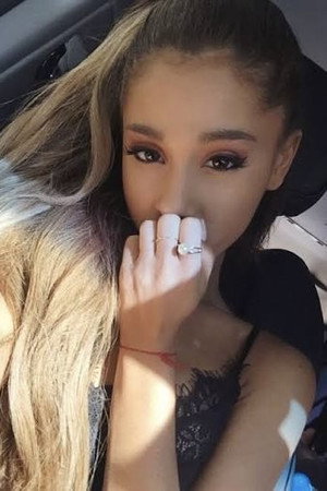 Ariana Grande portrait