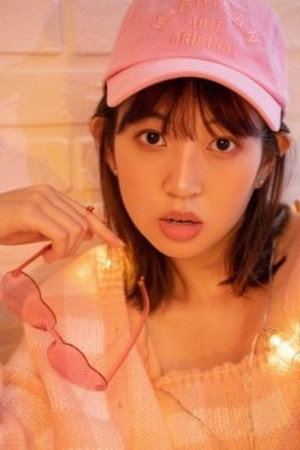 Su Hyun portrait