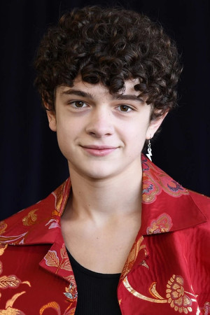 Noah Jupe portrait