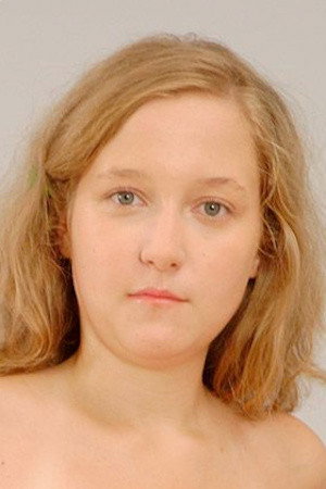 Simone portrait