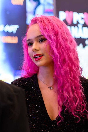 Meryem Yeliz Mustafa portrait
