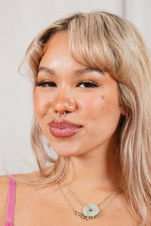 Luna Luxe portrait