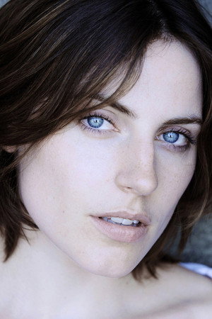 Antje Traue portrait