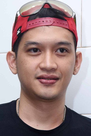 Rezky Aditya portrait